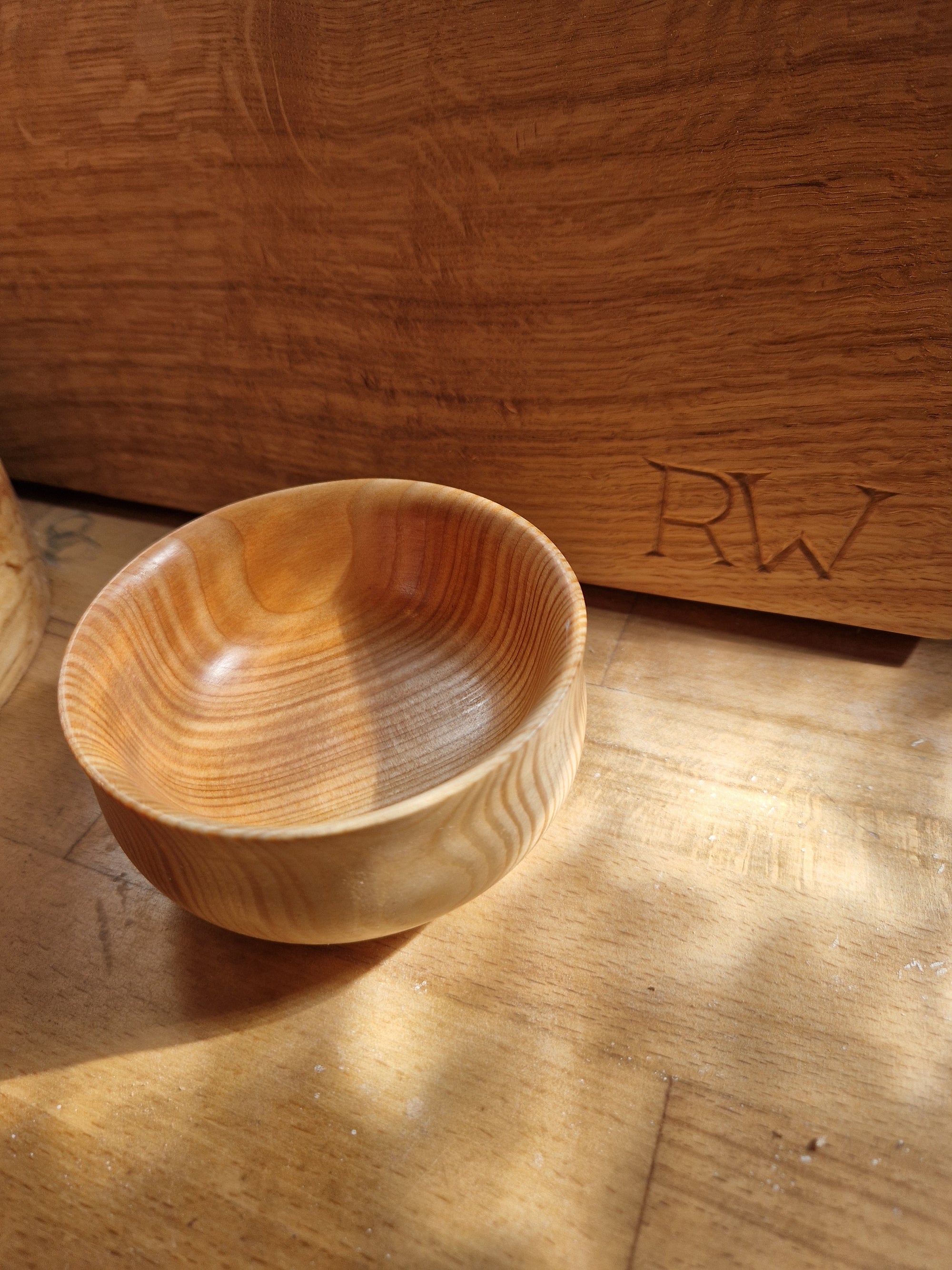 Larch Bowl